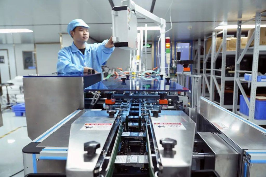 Professional e-cigarette brand design and development, fully automatic vape factory