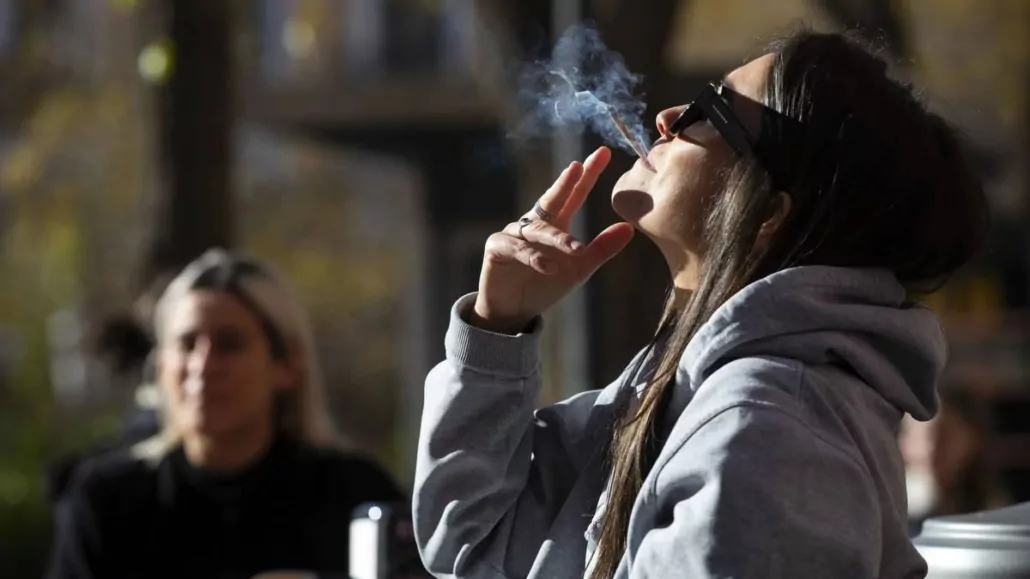 EU Tobacco Tax 2026: Spain Faces Smuggling Crisis & Price Hikes