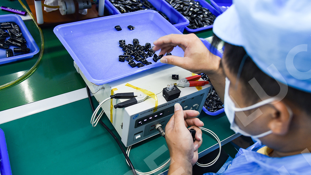 Vape Device Manufacturer China: Inside a Modern Vape Factory