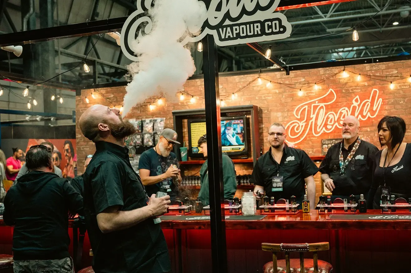 China Vape OEM Manufacturer LuckeeVape: 10 Years Experience, TPD/MHRA/FDA Certified (2026)