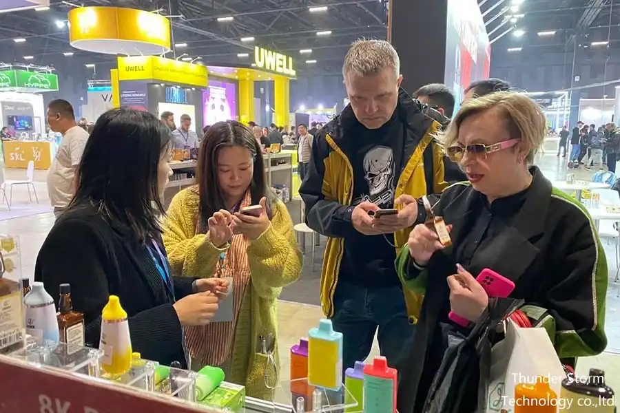 luckee vape show in russia