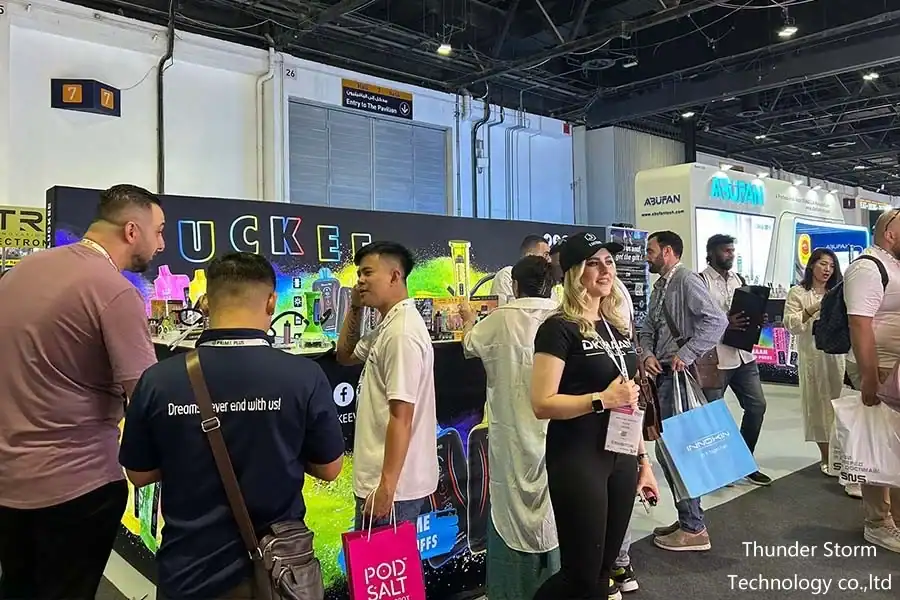 luckee vape show in dubai