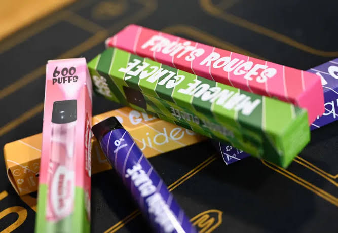 France 2025–2026 Vaping Policy Full Analysis: Disposable Vape Total Ban, ANSES New Certification Rules & Upcoming Online Retail Restriction Reform