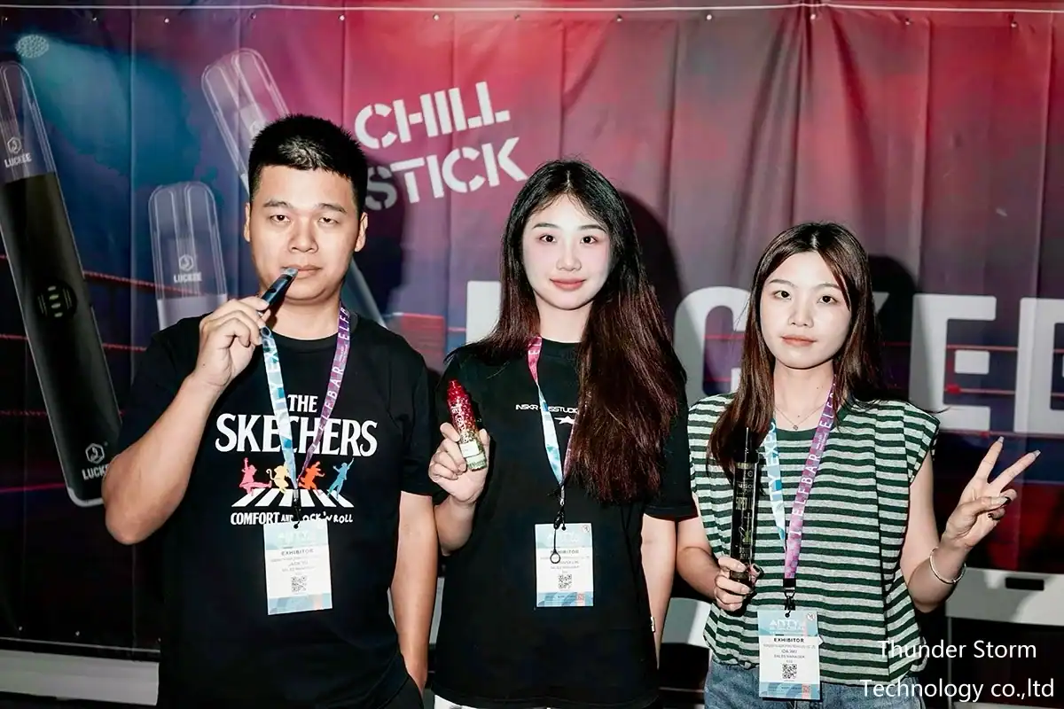 luckee vape show (1)