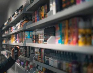 U.S. Vape Retailers Face Card-Processing Risks Over Unauthorized vape Products