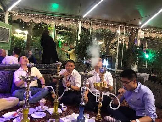 E-Hookah vs Vape: What Is the Difference?